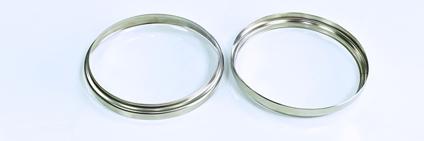 ����ֲ����ǰ��ߡ��������׹�Stainless steel glass lid with edges��no polishing required